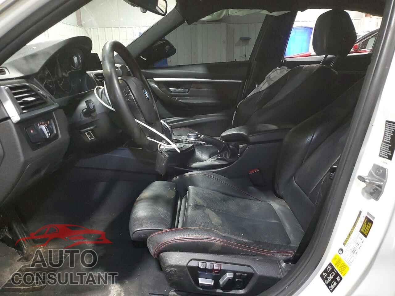 BMW 3 SERIES 2017 - WBA8D9C37HA005216