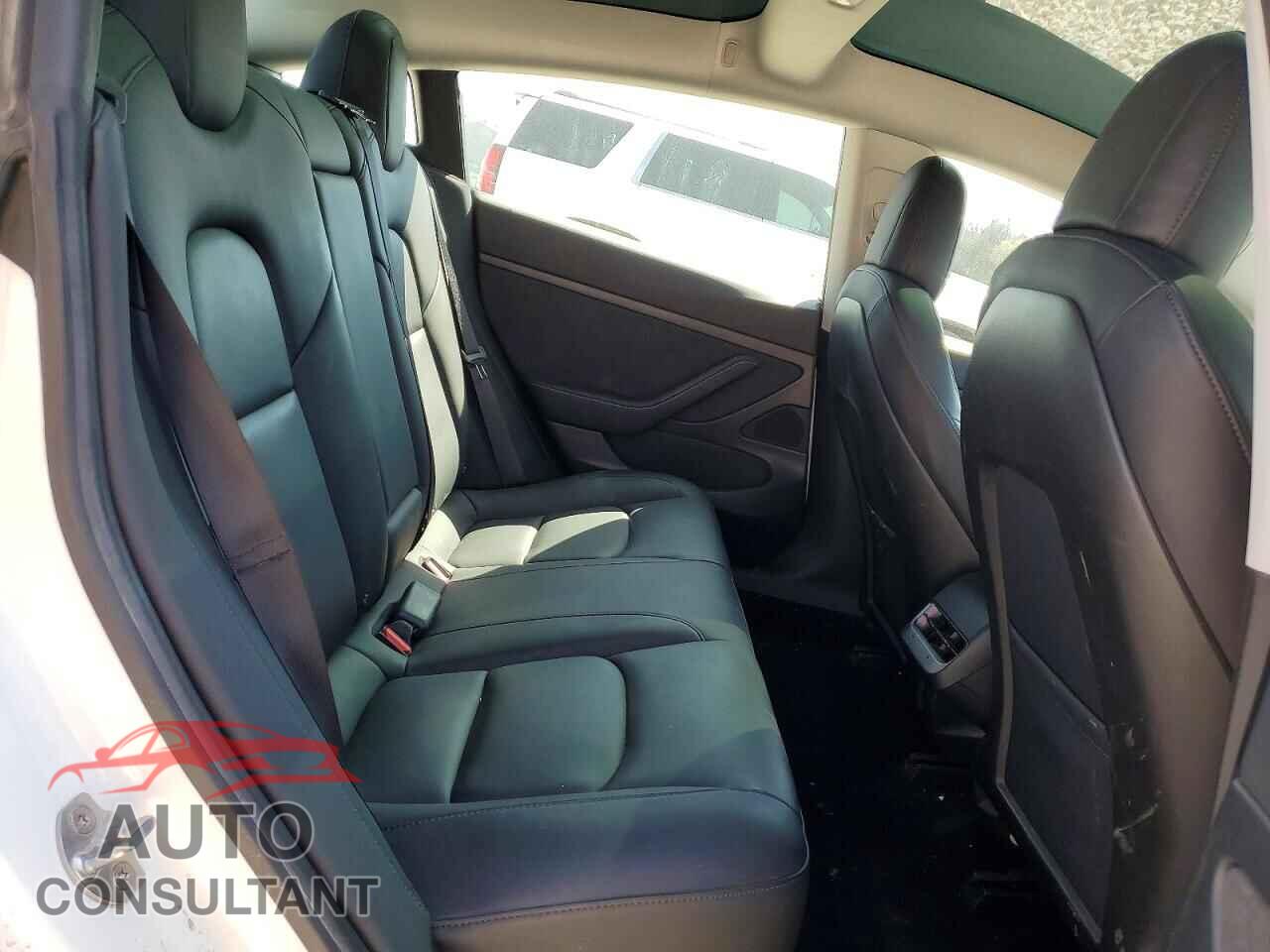 TESLA MODEL 3 2020 - 5YJ3E1EA0LF747061