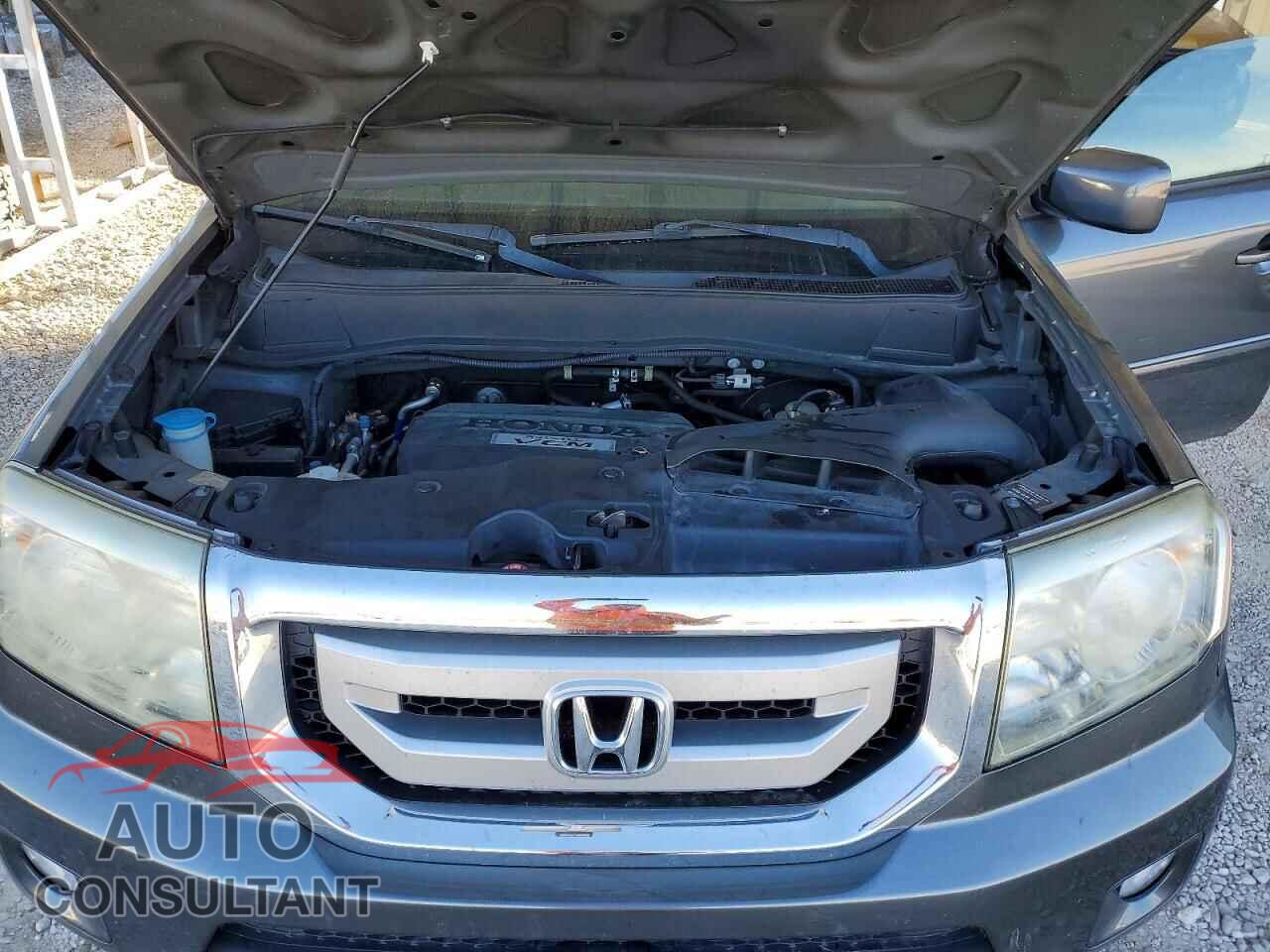 HONDA PILOT 2010 - 5FNYF4H49AB008357