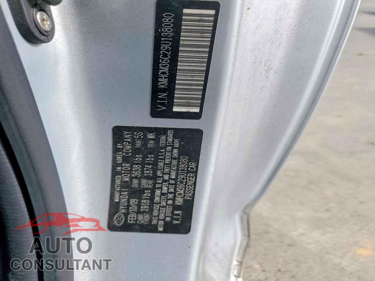 HYUNDAI ACCENT 2009 - KMHCM36C29U138080