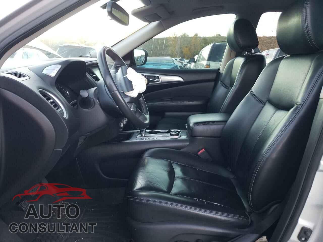 NISSAN PATHFINDER 2017 - 5N1DR2MM2HC603442