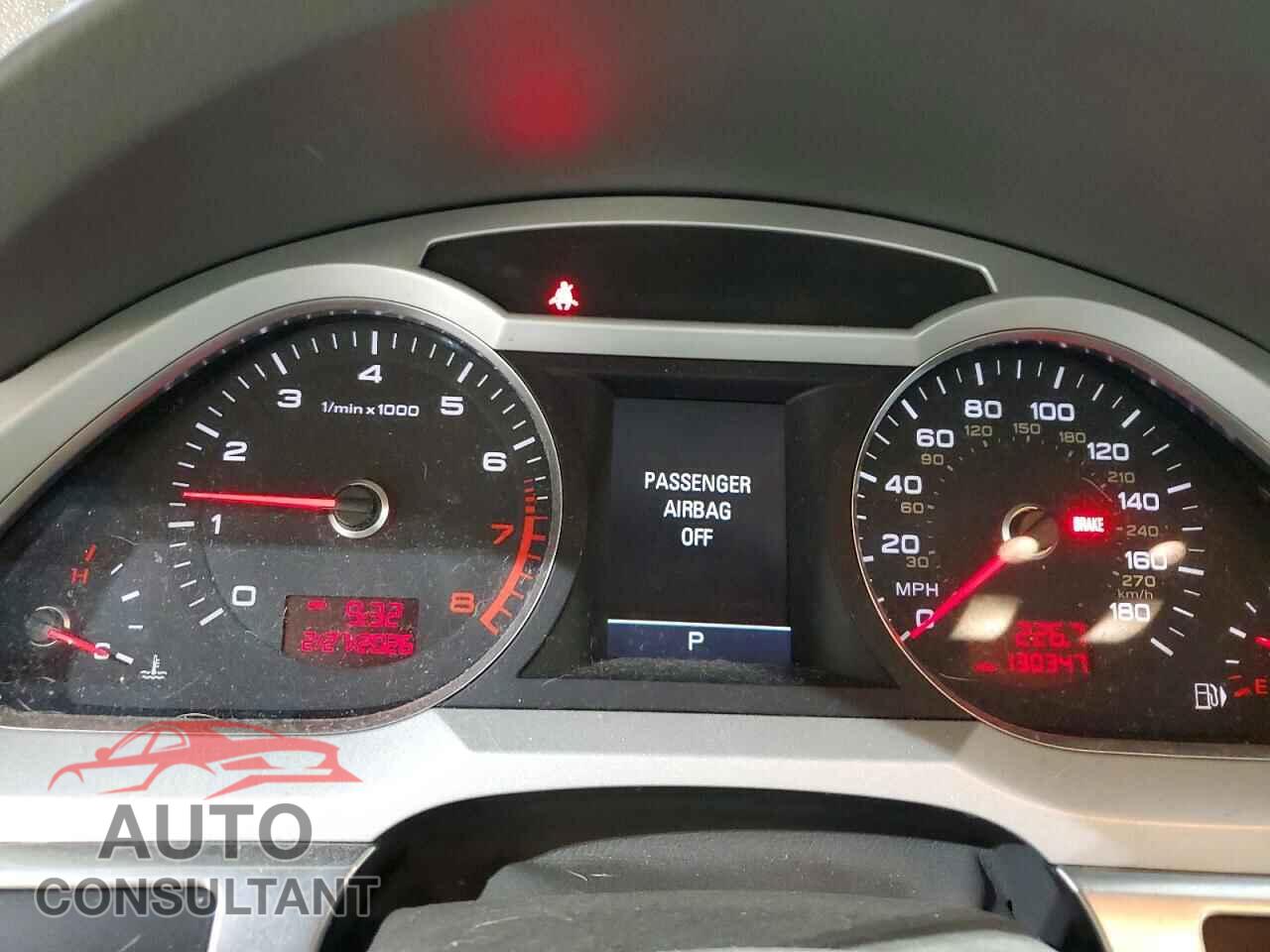 AUDI A6 2011 - WAUKGAFB4BN057257