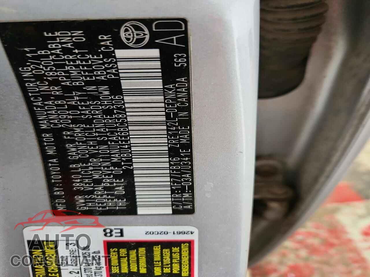 TOYOTA COROLLA 2011 - 2T1BU4EE6BC587306