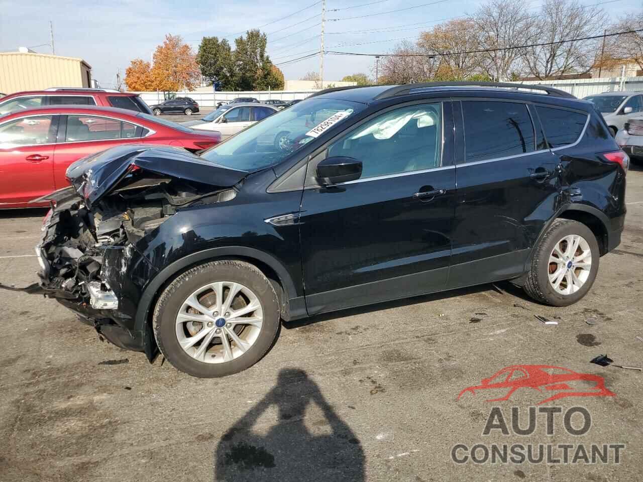 FORD ESCAPE 2018 - 1FMCU0GD6JUC00400