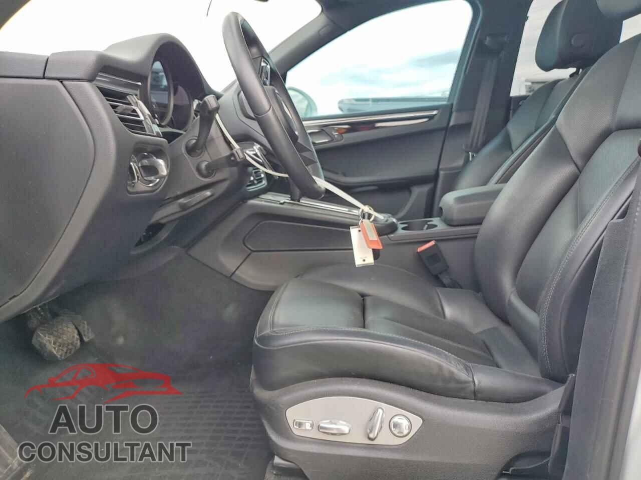 PORSCHE MACAN 2024 - WP1AA2A56RLB11508