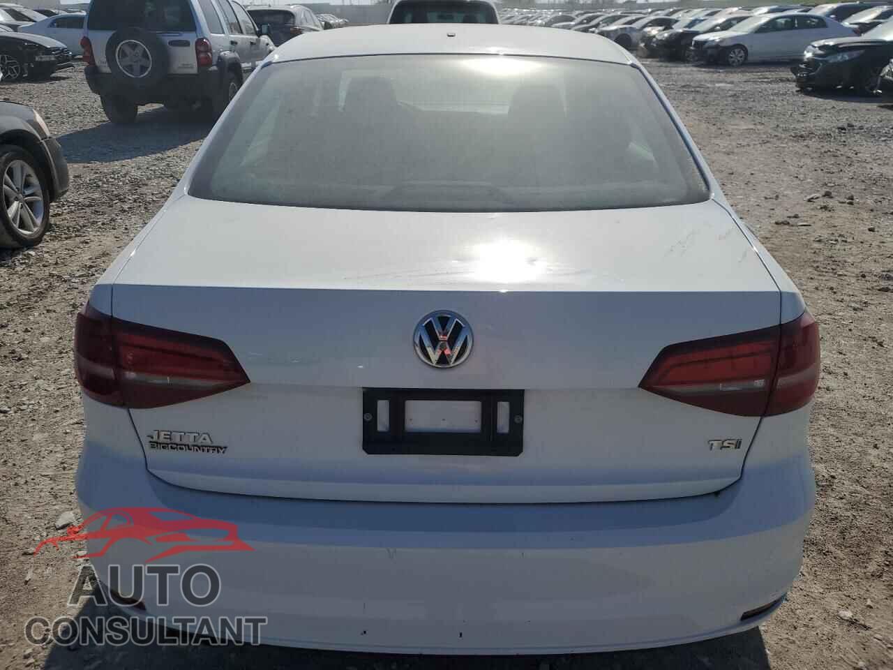 VOLKSWAGEN JETTA 2017 - 3VW2B7AJ8HM390502
