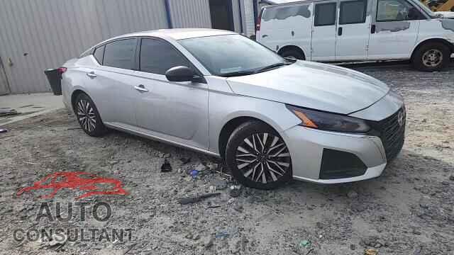 NISSAN ALTIMA 2024 - 1N4BL4DV3RN326748