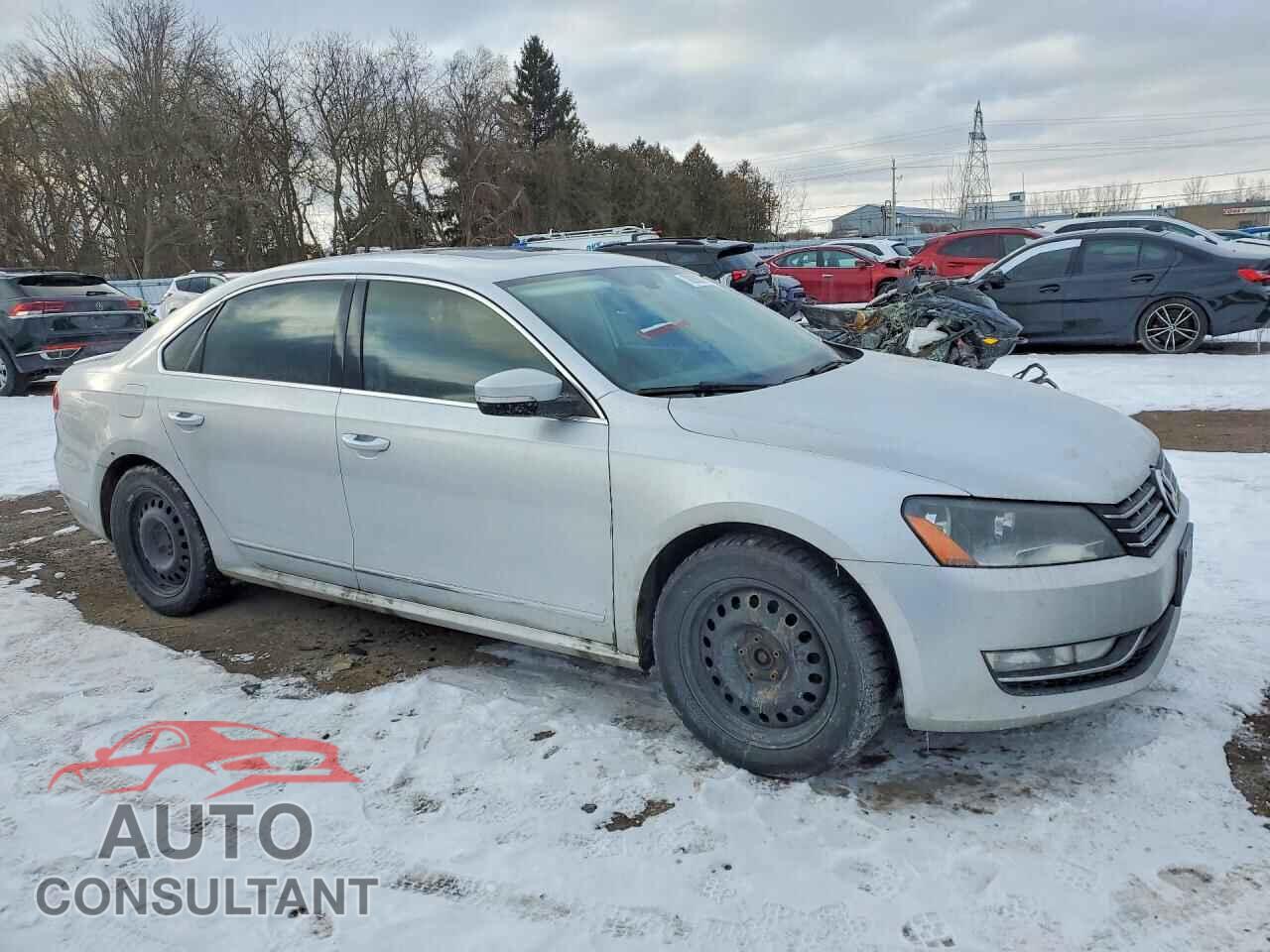 VOLKSWAGEN PASSAT 2015 - 1VWBV7A32FC056831