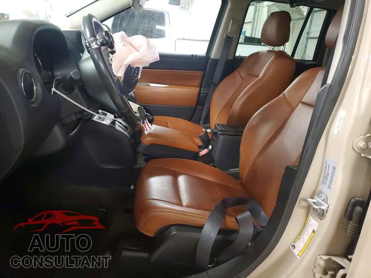 JEEP COMPASS 2017 - 1C4NJDEB7HD128731