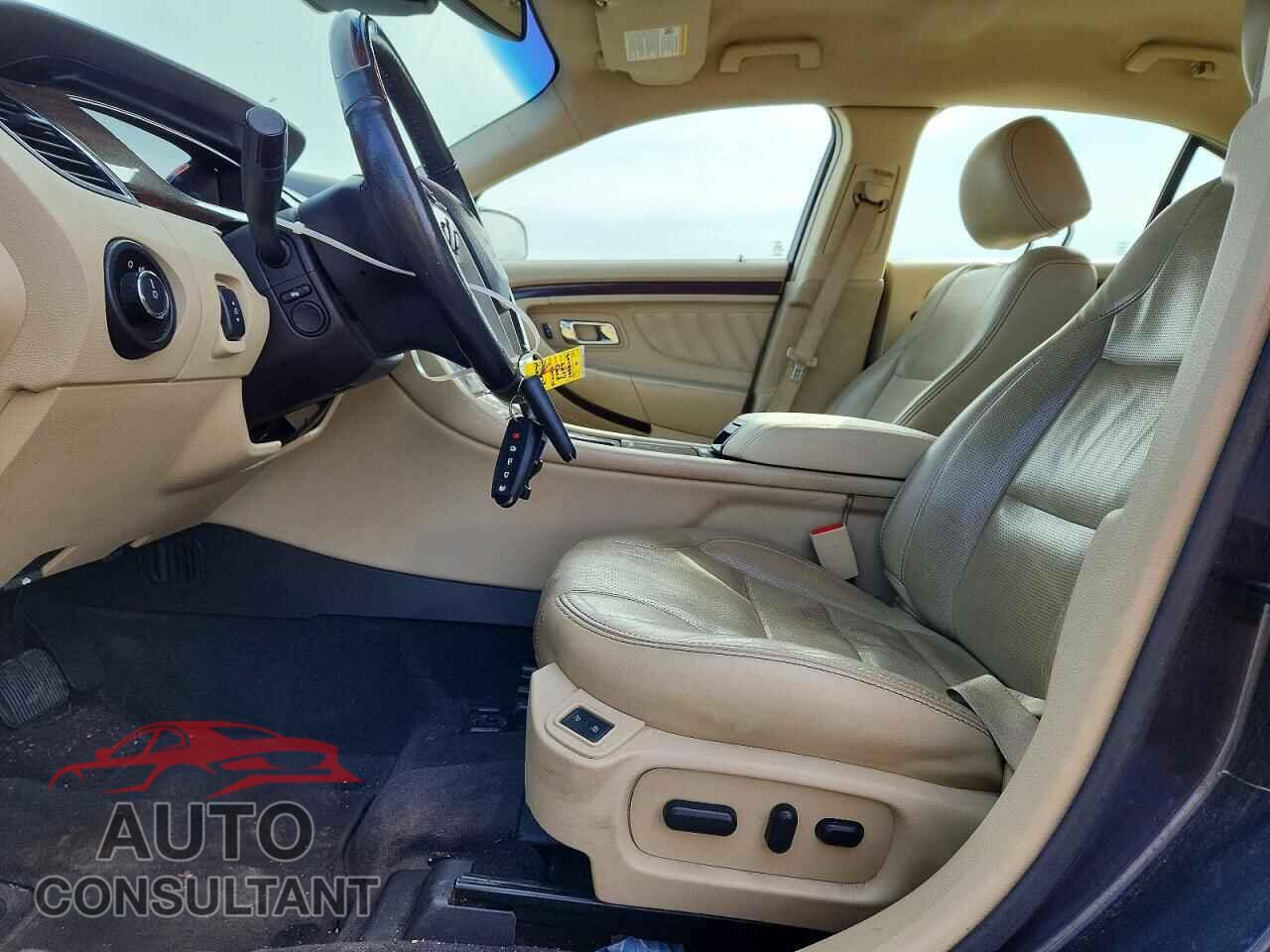 FORD TAURUS 2017 - 1FAHP2F87HG138179