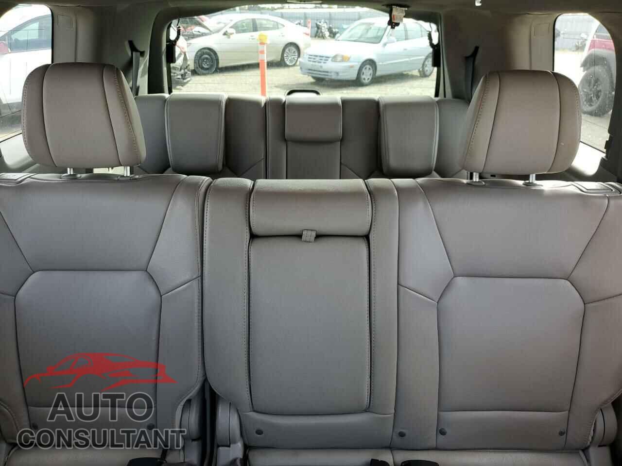 HONDA PILOT 2012 - 5FNYF4H71CB038384