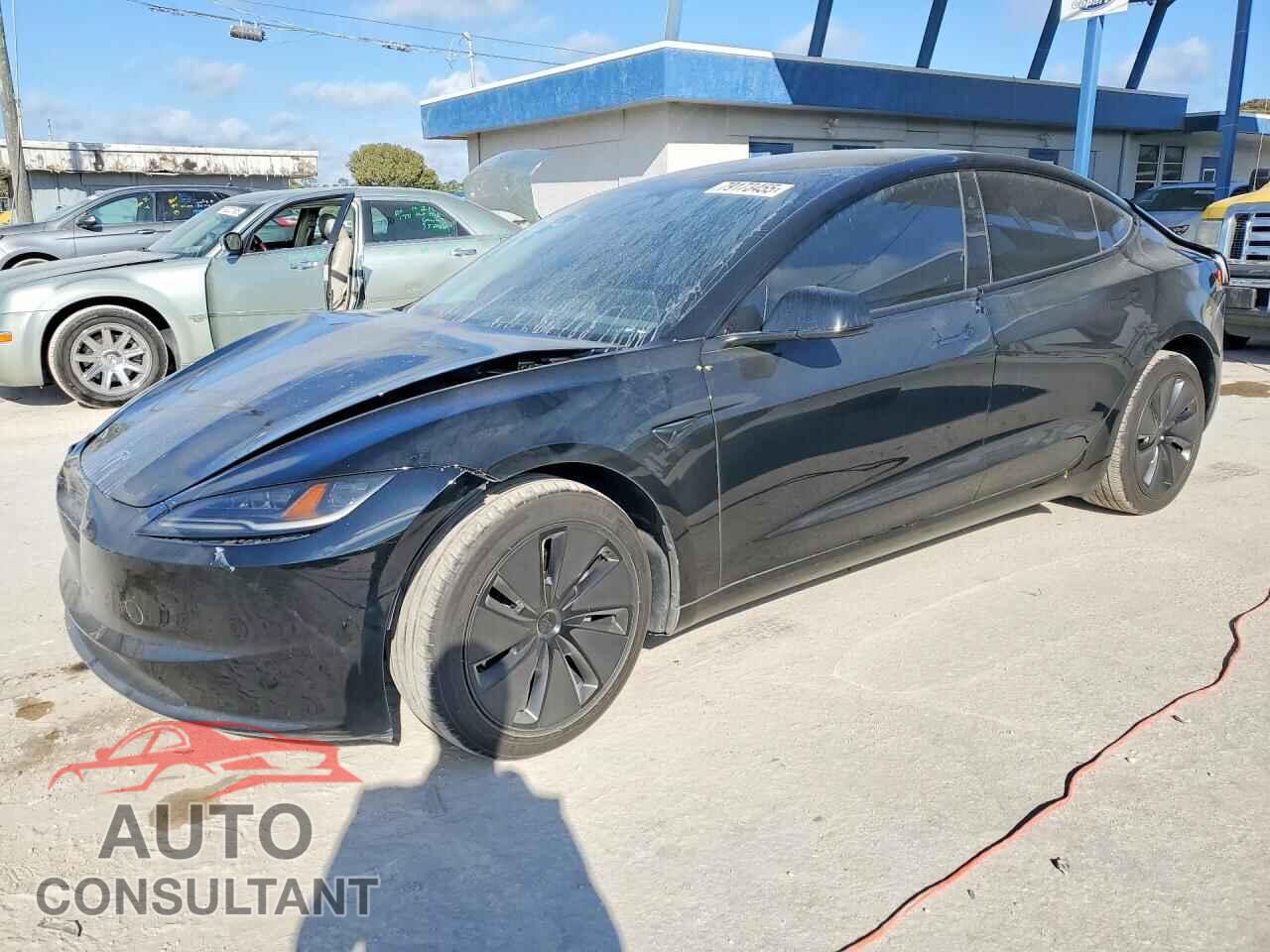 TESLA MODEL 3 2024 - 5YJ3E1EA2RF872457