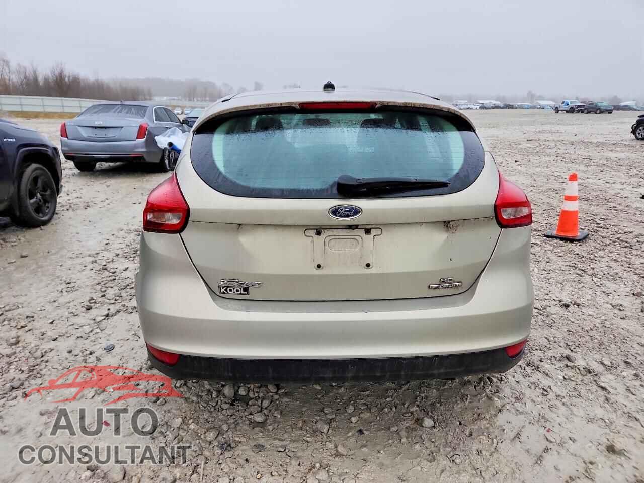 FORD FOCUS 2016 - 1FADP3K20GL203904