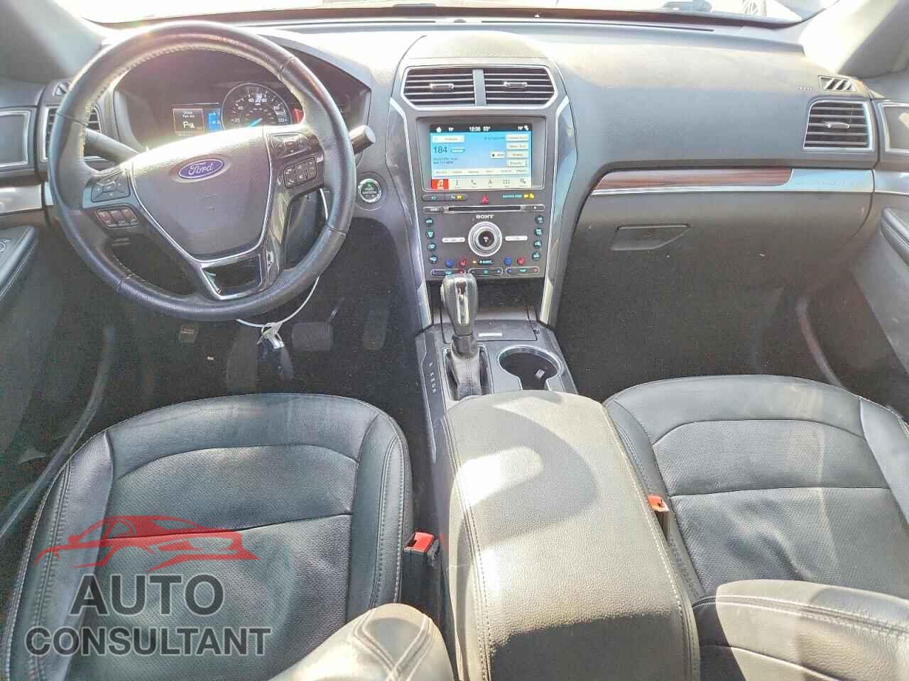 FORD EXPLORER 2018 - 1FM5K8F86JGB66619