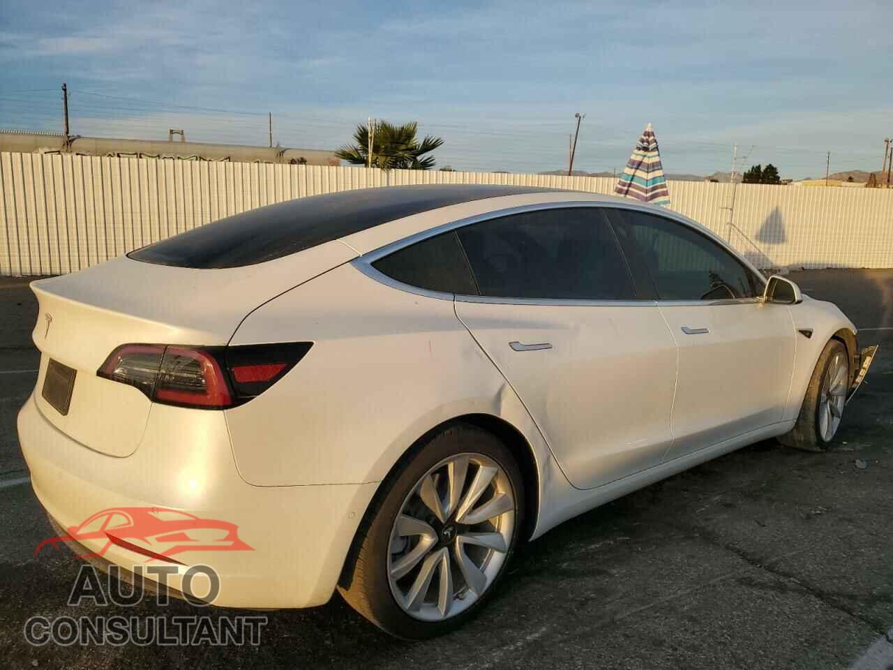 TESLA MODEL 3 2020 - 5YJ3E1EA6LF615941