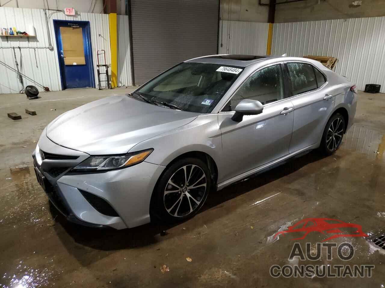TOYOTA CAMRY 2019 - 4T1B11HK1KU744392