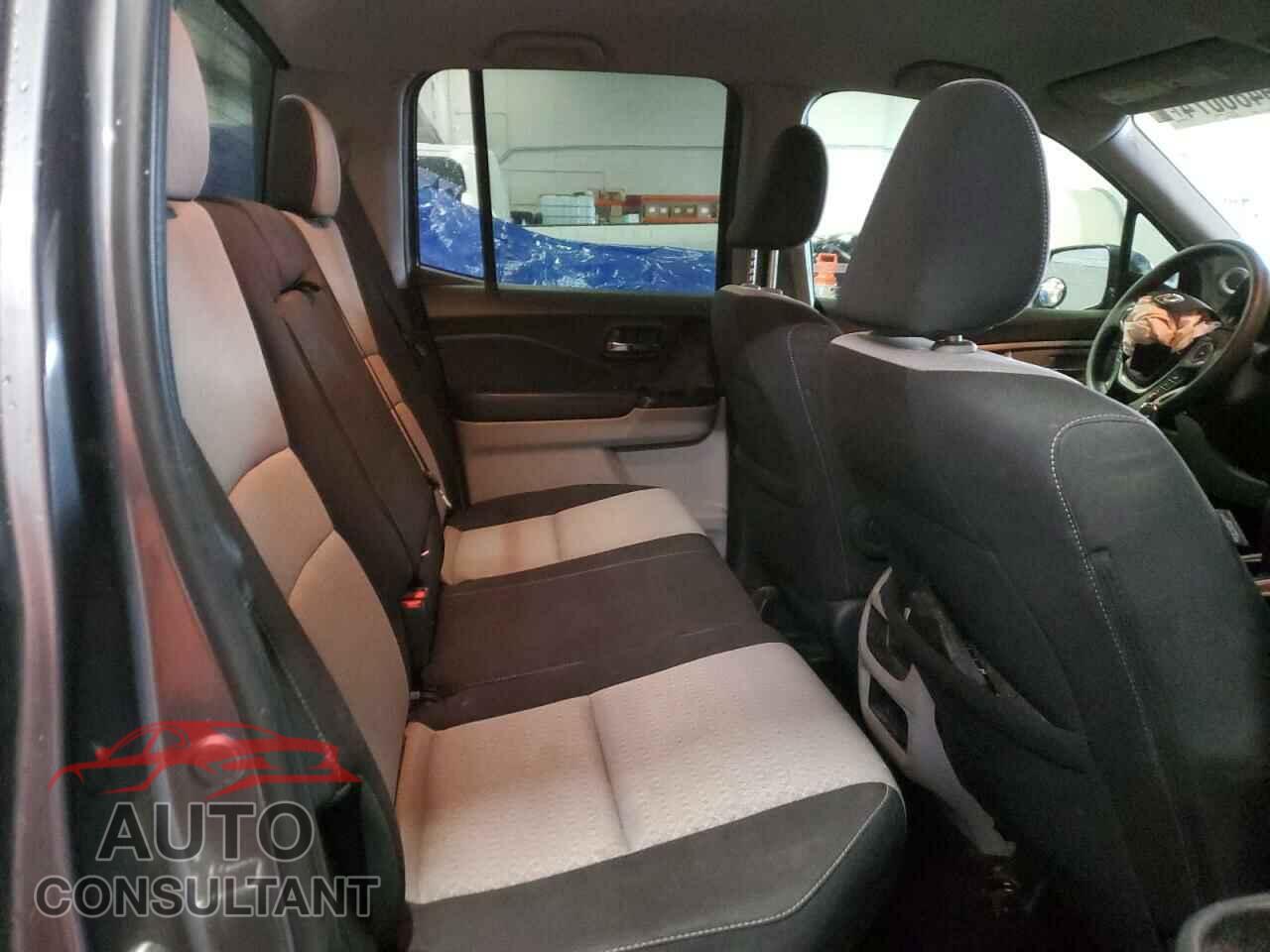 HONDA RIDGELINE 2017 - 5FPYK3F44HB011824