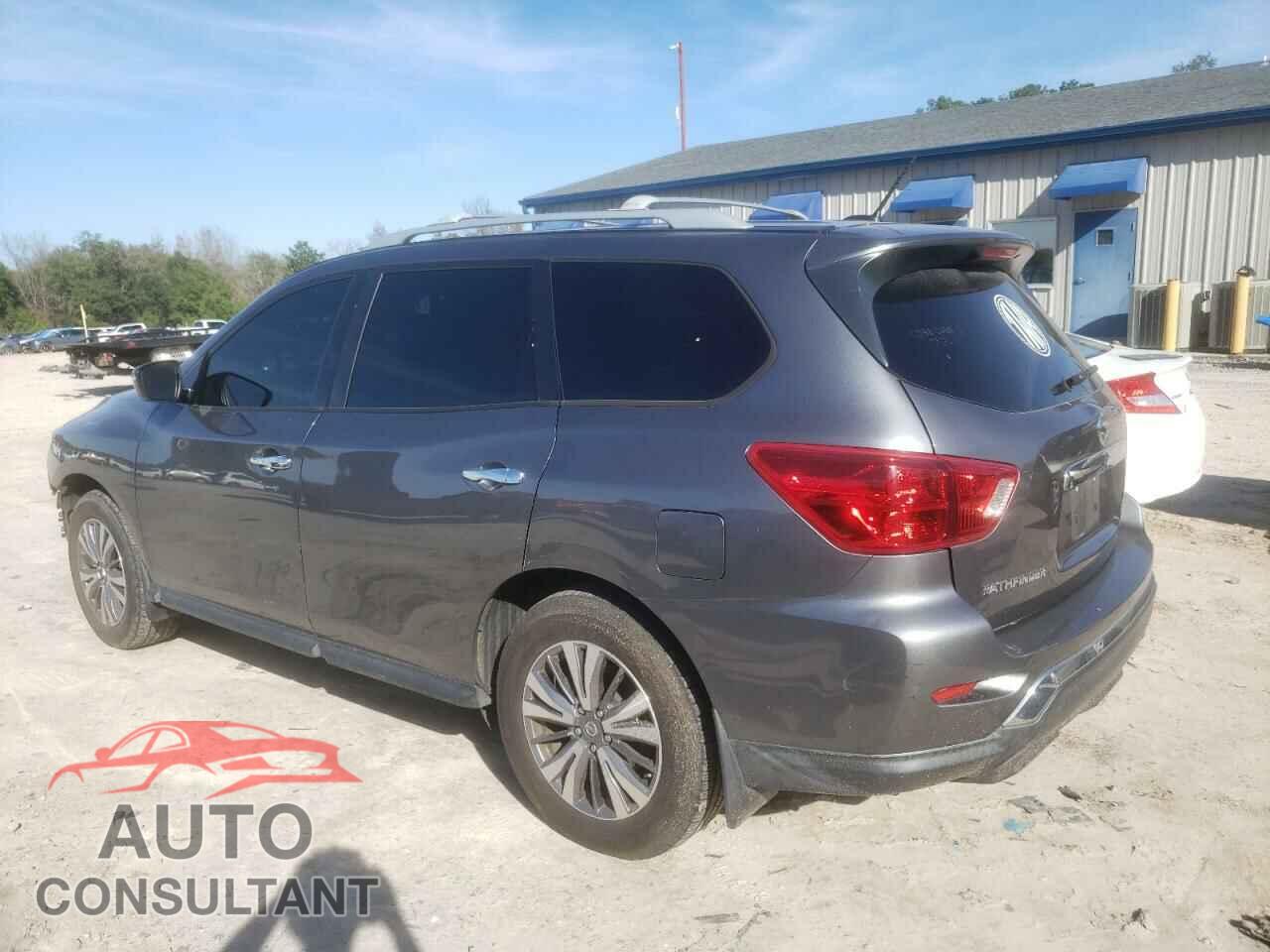 NISSAN PATHFINDER 2018 - 5N1DR2MN7JC645989