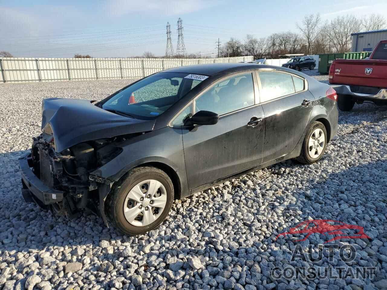 KIA FORTE 2018 - 3KPFK4A77JE262002