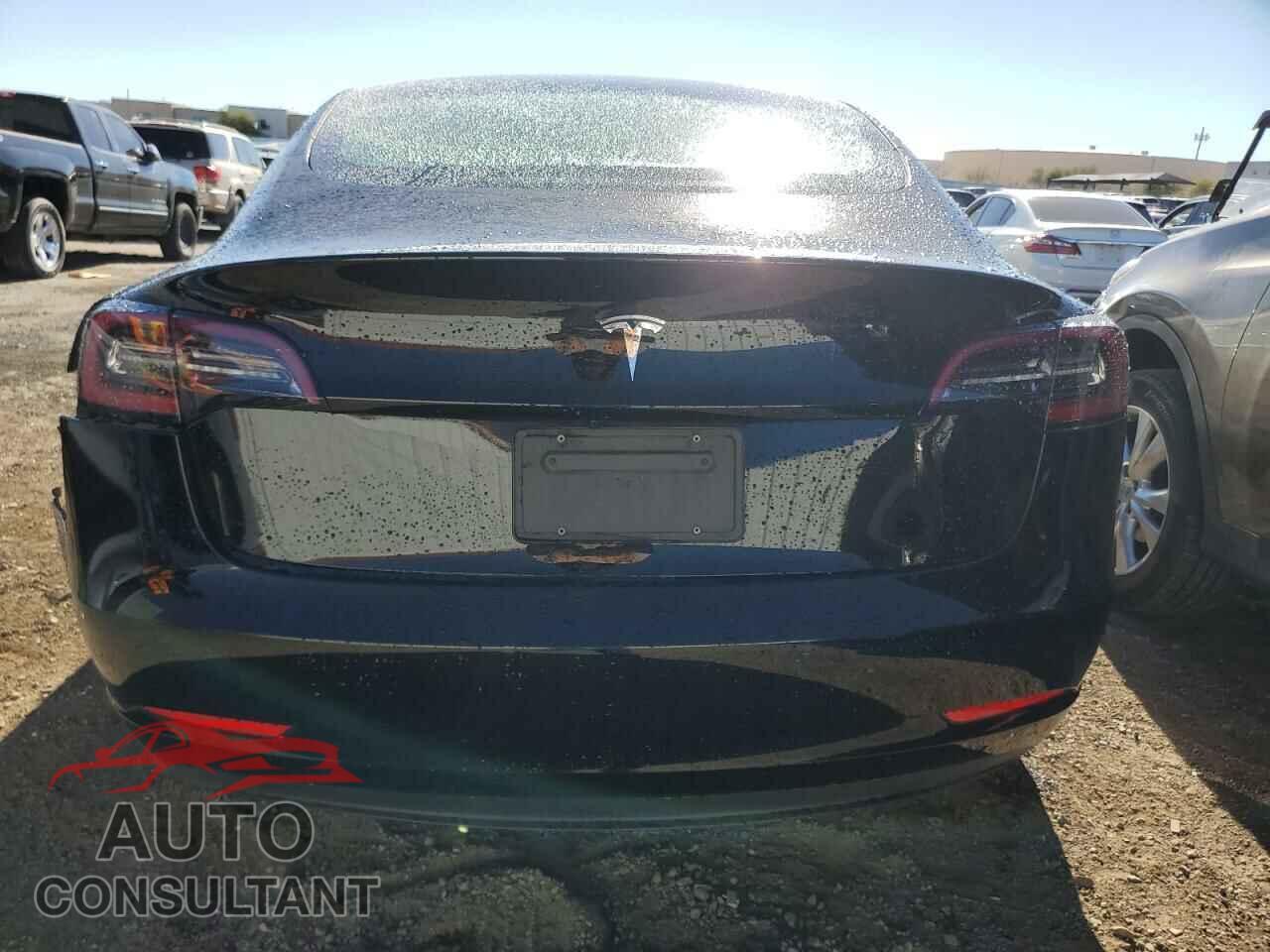 TESLA MODEL 3 2023 - 5YJ3E1EA4PF455449