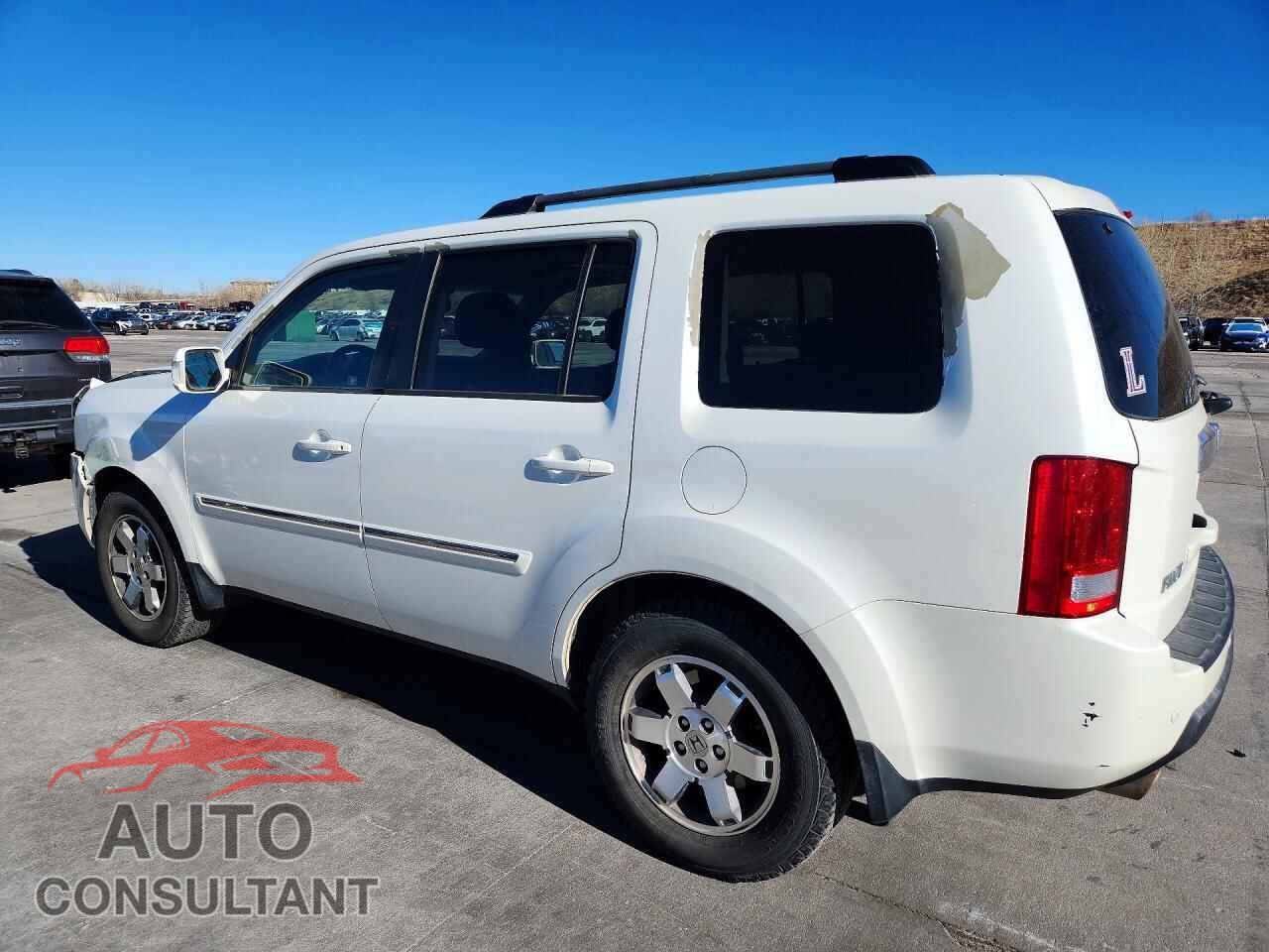 HONDA PILOT 2011 - 5FNYF4H96BB078170