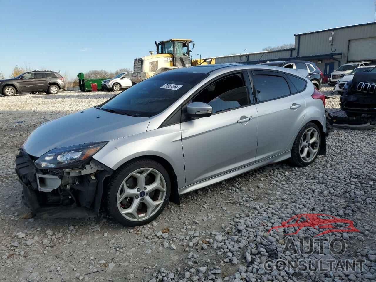 FORD FOCUS 2014 - 1FADP3L99EL429593