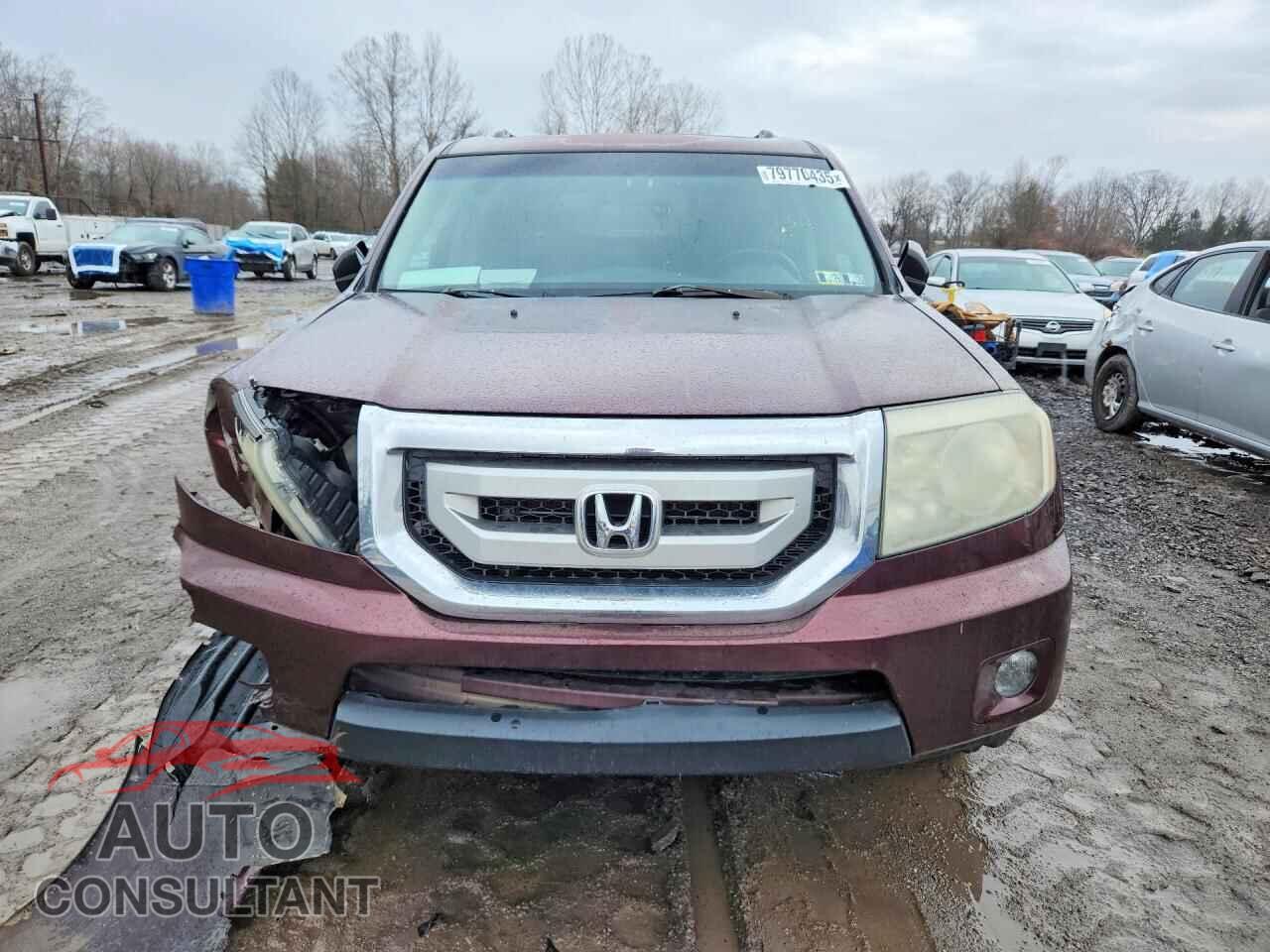 HONDA PILOT 2011 - 5FNYF4H63BB031040