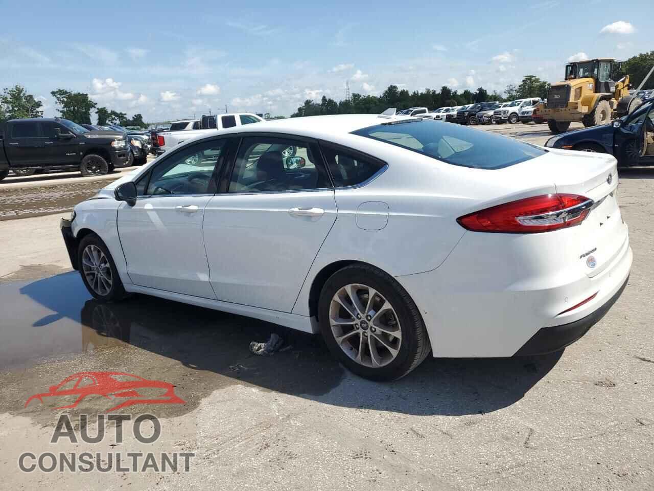 FORD FUSION 2020 - 3FA6P0HD8LR104548