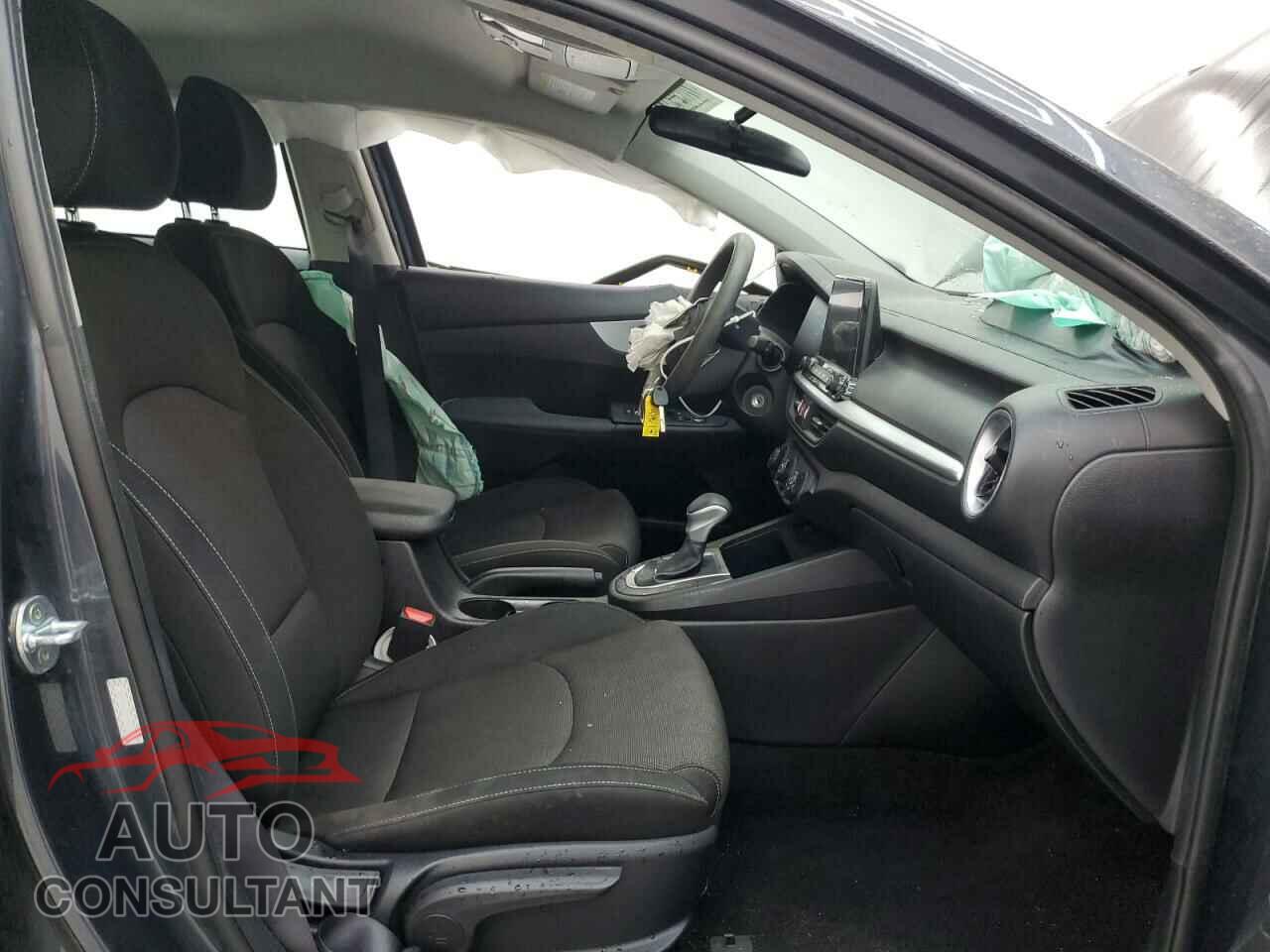 KIA FORTE 2023 - 3KPF24AD2PE571889