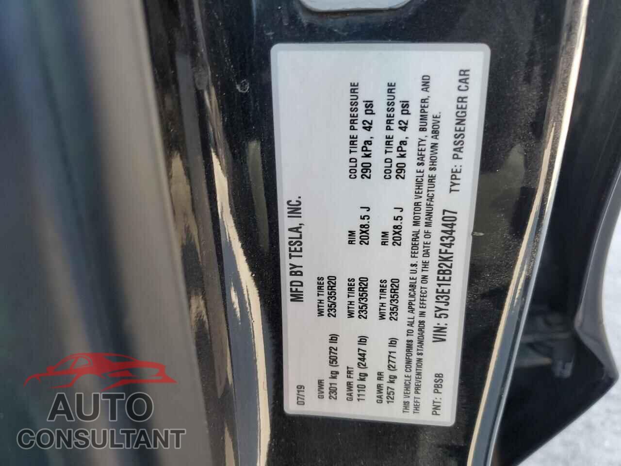 TESLA MODEL 3 2019 - 5YJ3E1EB2KF434407