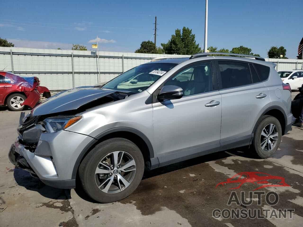 TOYOTA RAV4 2018 - 2T3RFREV3JW848207