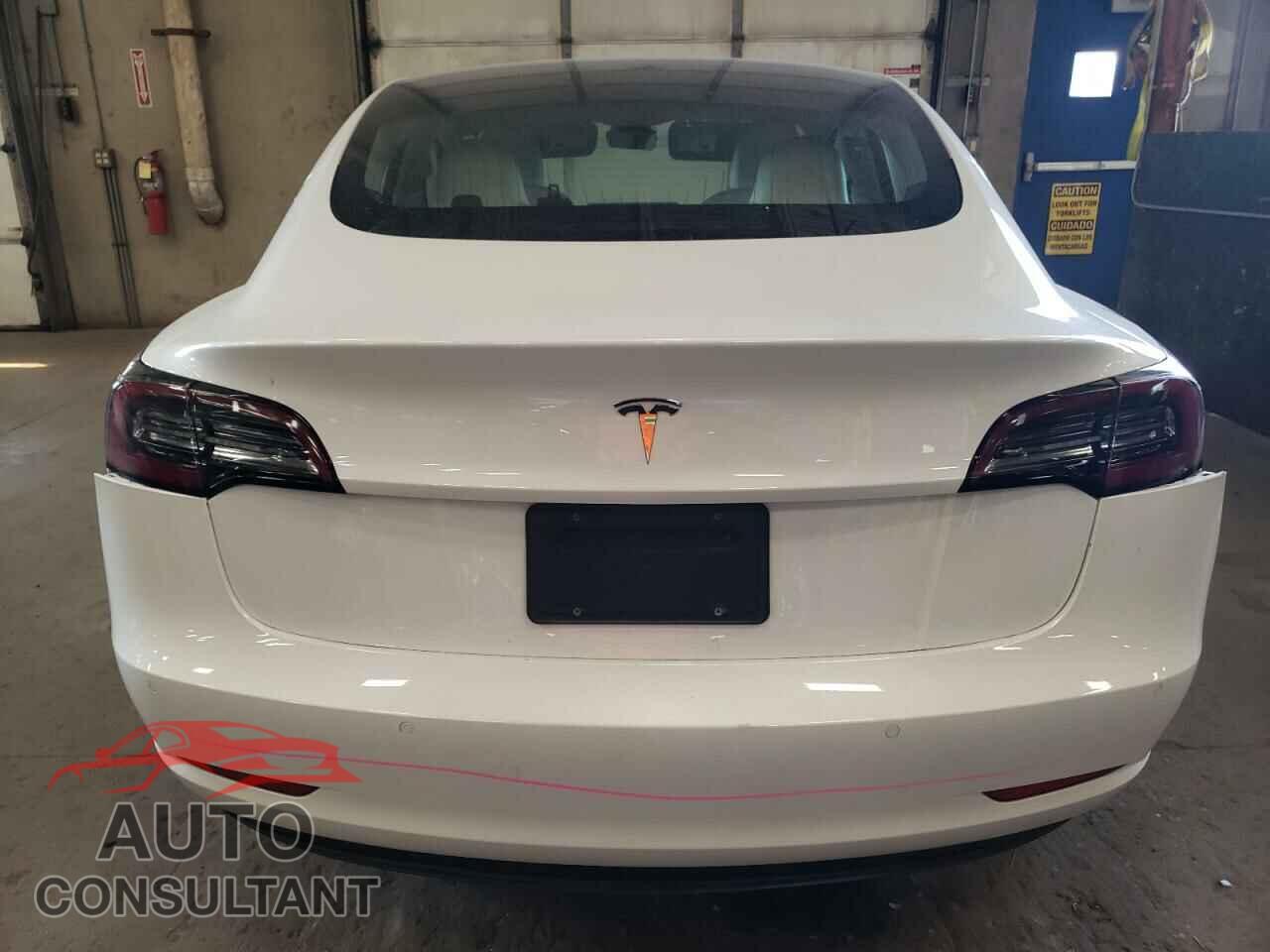 TESLA MODEL 3 2019 - 5YJ3E1EA5KF444761