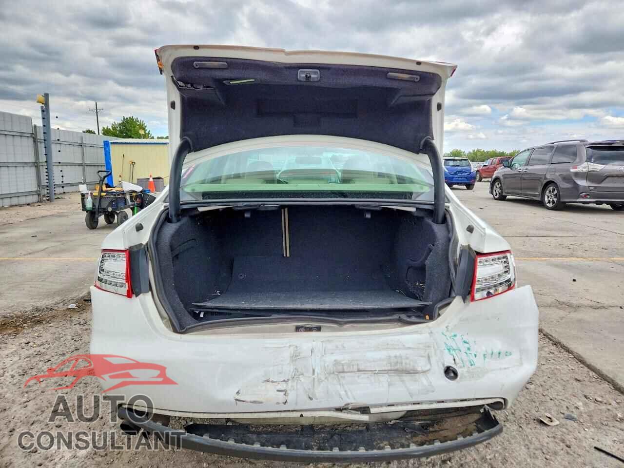 AUDI A4 2010 - WAUFFAFL8AN020028