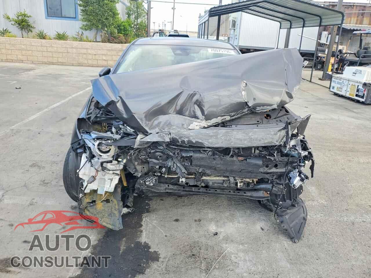 MAZDA 3 2018 - 3MZBN1W33JM230077