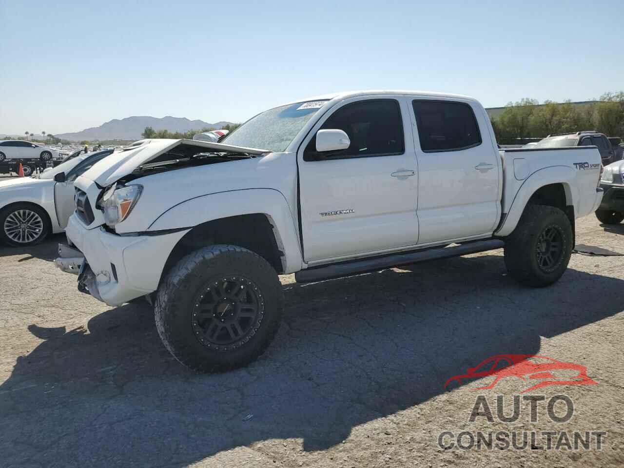 TOYOTA TACOMA 2015 - 5TFJU4GN8FX080603