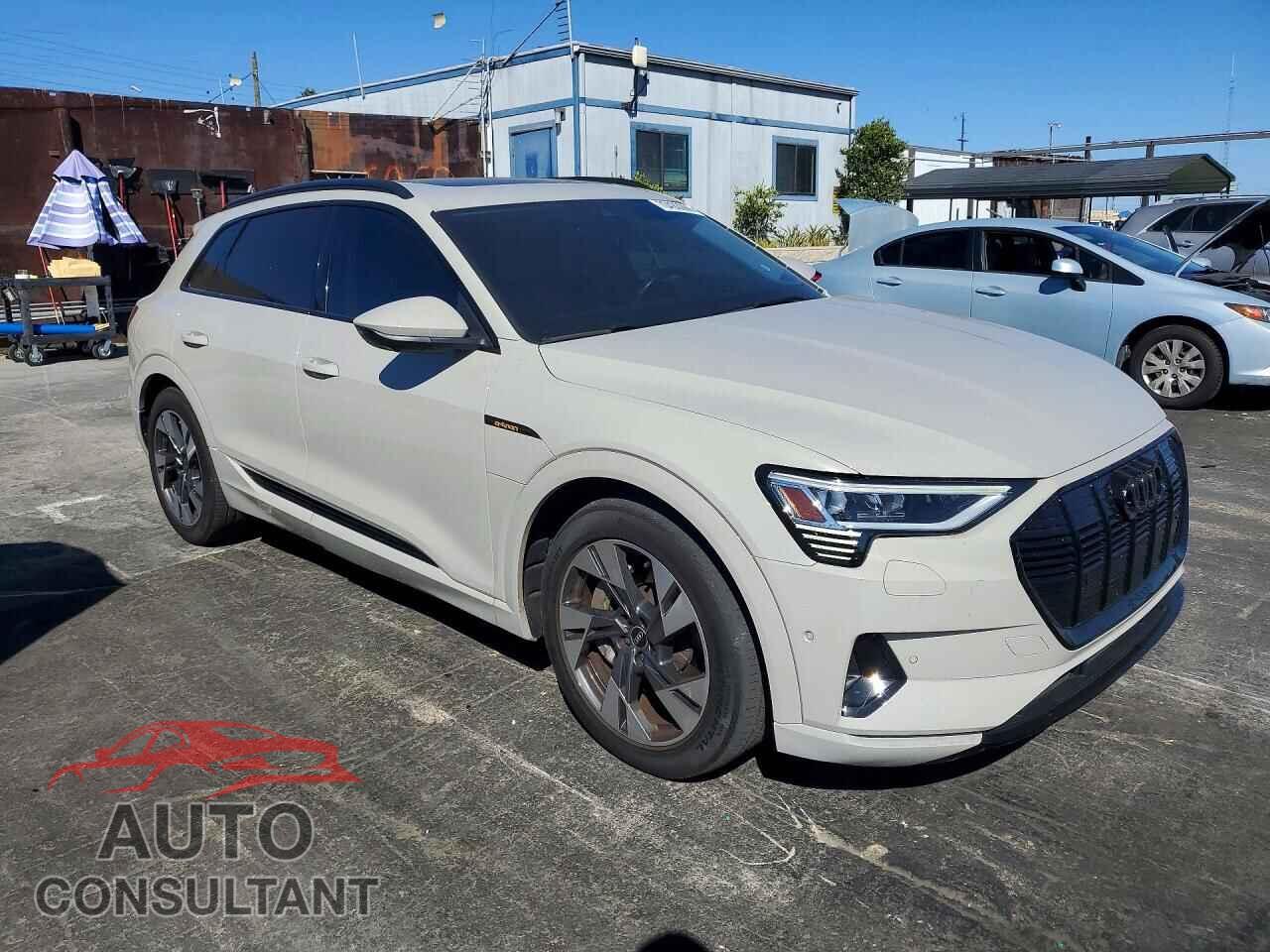 AUDI E-TRON 2022 - WA1AAAGE3NB014005