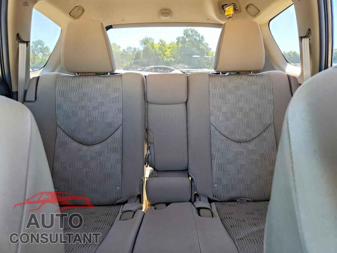 TOYOTA RAV4 2012 - 2T3BF4DV7CW240439