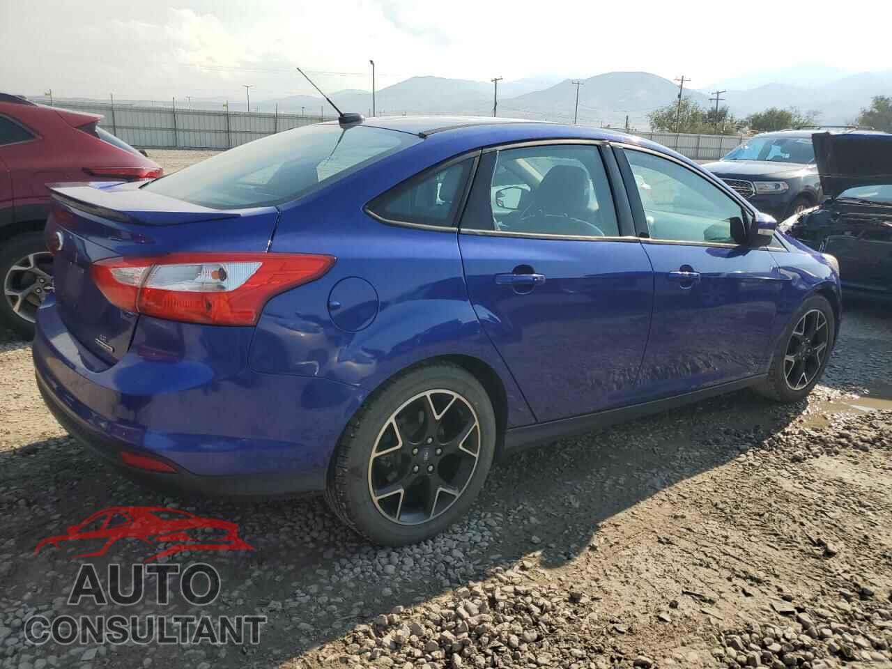 FORD FOCUS 2013 - 1FADP3F20DL381768