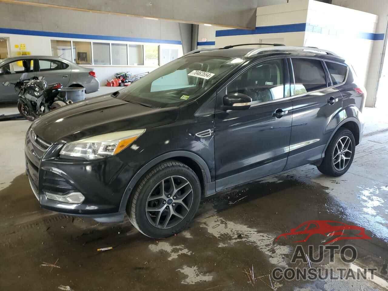 FORD ESCAPE 2013 - 1FMCU0J96DUC20557