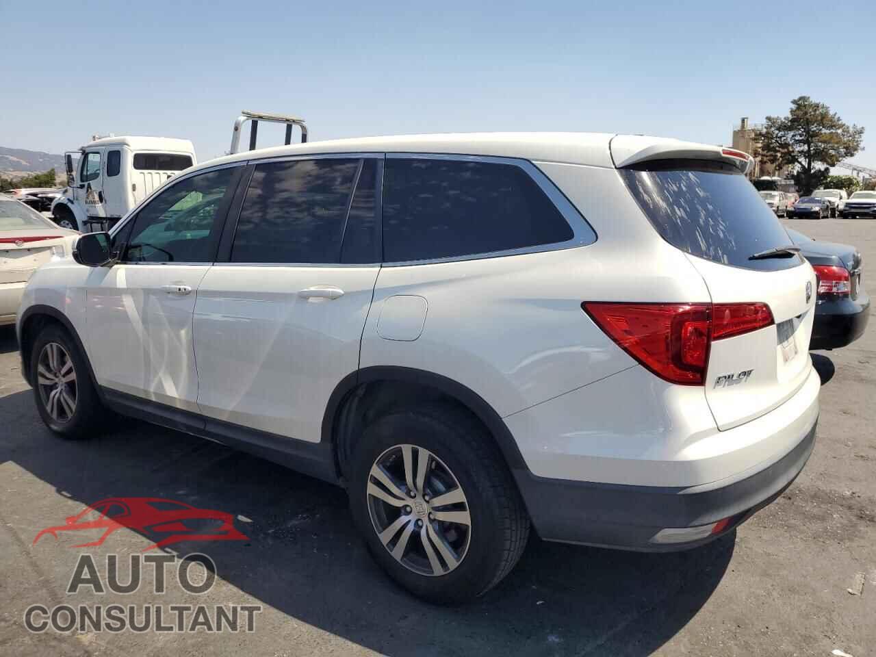 HONDA PILOT 2017 - 5FNYF5H32HB007865
