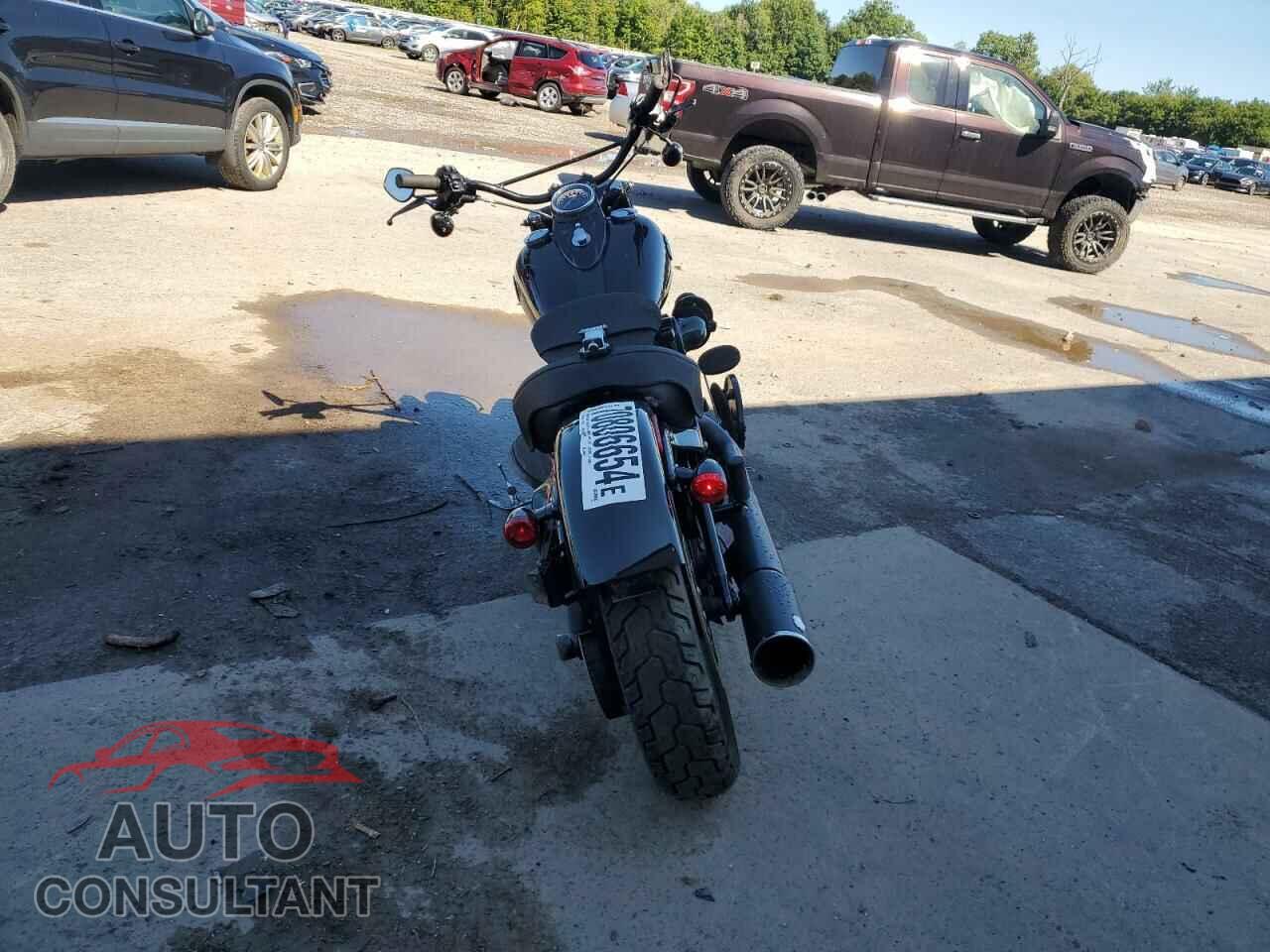 HARLEY-DAVIDSON FL 2016 - 1HD1JS915GB044274