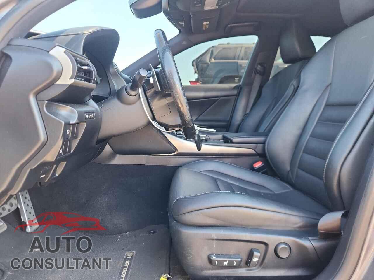 LEXUS IS 2017 - JTHCM1D28H5019864