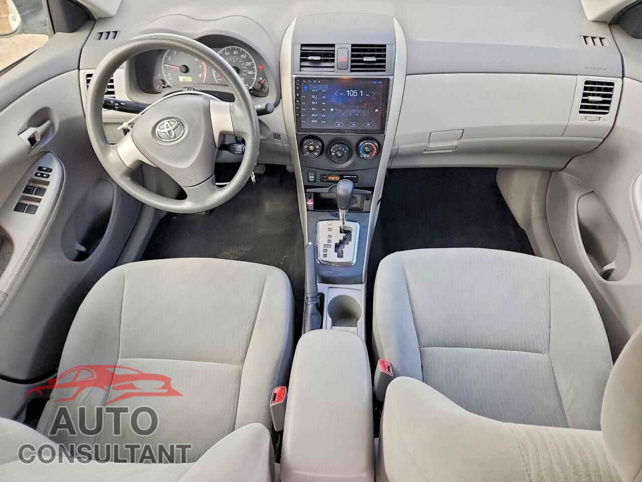 TOYOTA COROLLA 2010 - 1NXBU4EE5AZ258559