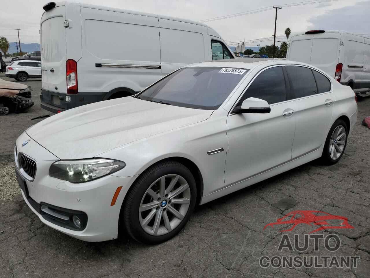 BMW 5 SERIES 2015 - WBA5B1C5XFG126649
