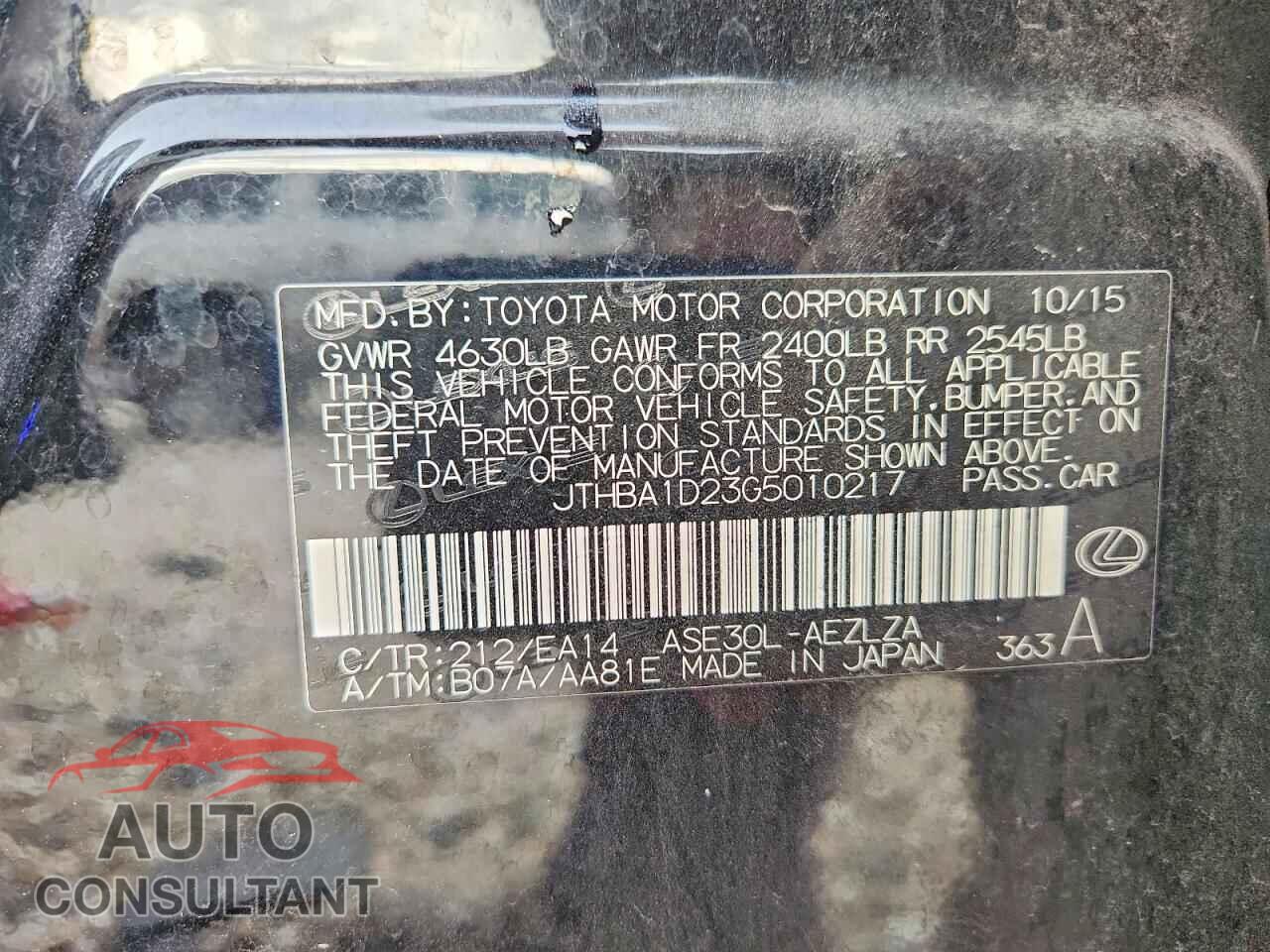 LEXUS IS 2016 - JTHBA1D23G5010217