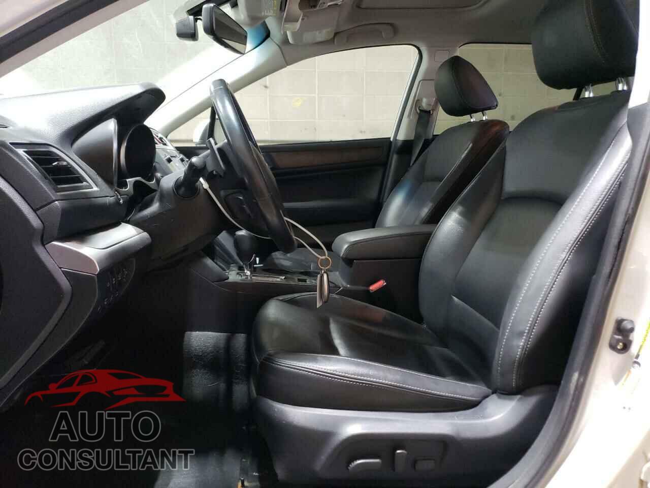 SUBARU OUTBACK 2017 - 4S4BSANC2H3220855