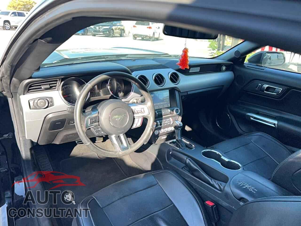 FORD MUSTANG 2017 - 1FA6P8TH6H5248005