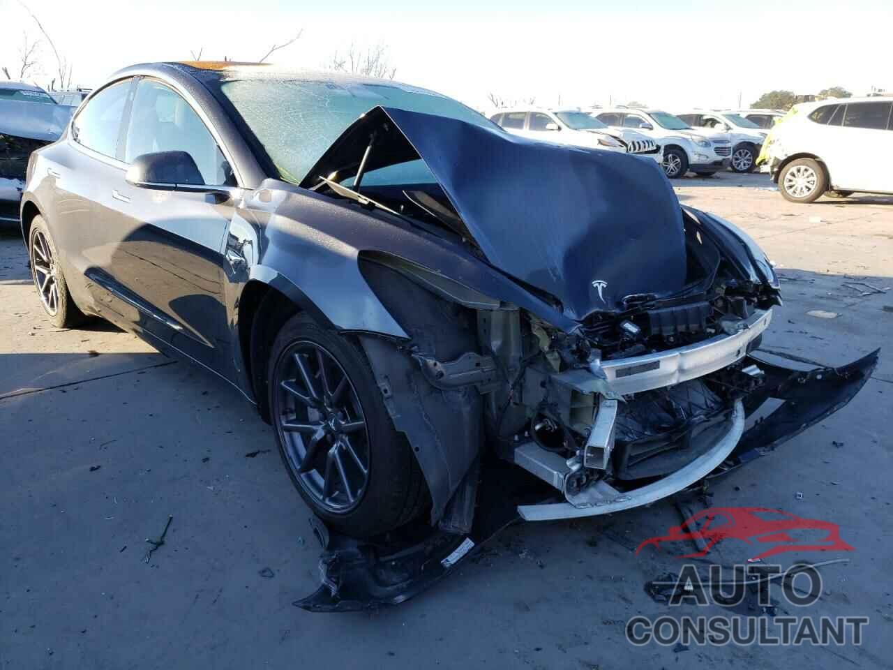 TESLA MODEL 3 2018 - 5YJ3E1EB5JF094118