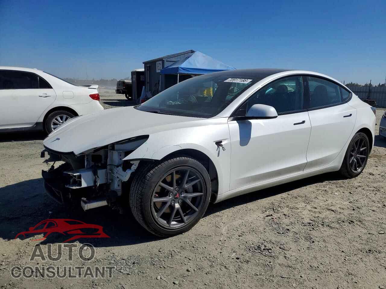 TESLA MODEL 3 2021 - 5YJ3E1EB5MF937884