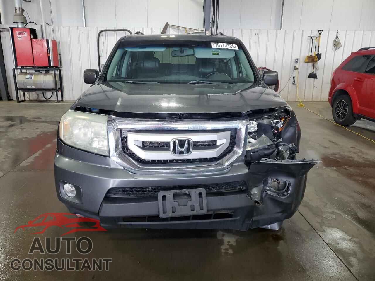 HONDA PILOT 2011 - 5FNYF4H54BB044662